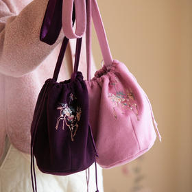 牧衣游 进口澳毛包包文艺百搭 小花夭【不支持会员折】