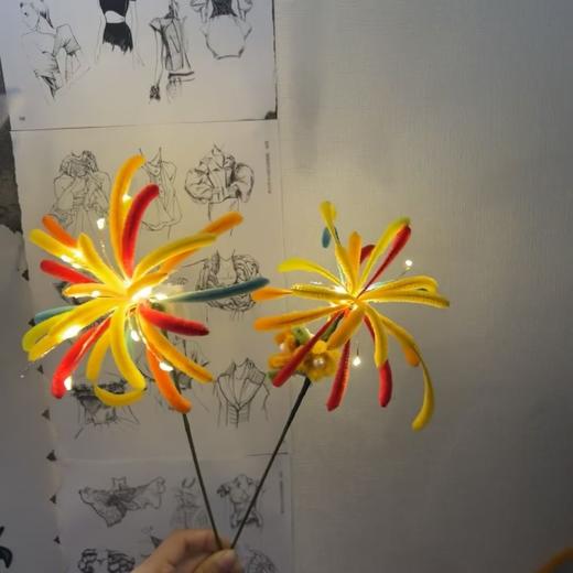 【新年限定❗️烟花扭扭棒🎆超美】春节怎么能没有烟花呢？氛围感拉满！蛇年手工diy材料包发光节日年货孩子 商品图2