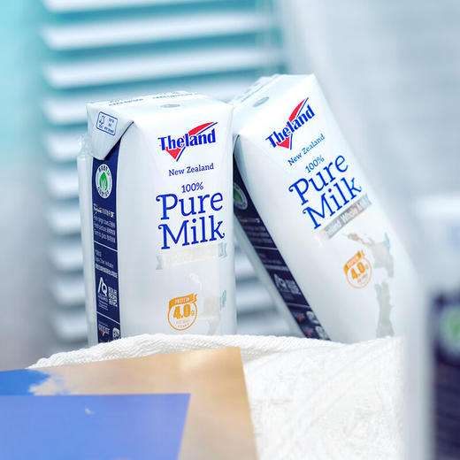 纽仕兰4.0g新西兰进口全脂纯牛奶250ml*24盒/箱 商品图1