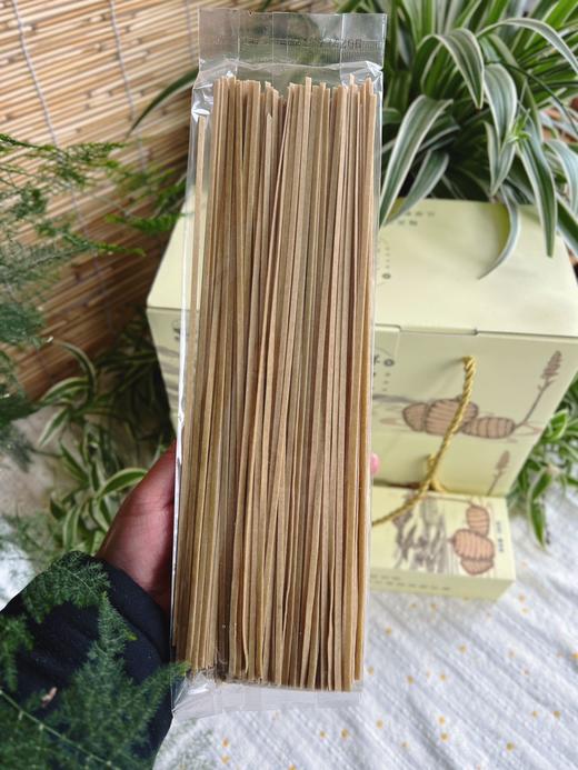 特价    壹禾原乌天麻原浆面条500g*4 商品图2