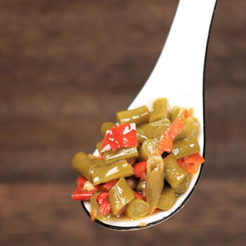 田野故事 酸辣豇豆角230g 即食下饭菜 湖南特产酸豆角农家自制咸菜瓶装 /粮油调味 /调味品 /榨菜/酱腌菜 商品图3