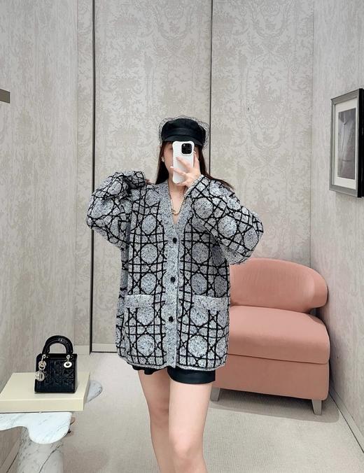 D家 重磅新款撞色菱形格纹针织衫（JN） 商品图2