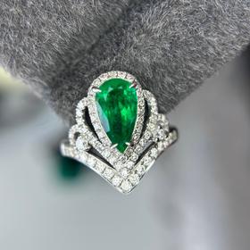 1.73ct刻面祖母绿戒指