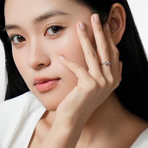 卡蒂罗KADER 相思乔木情侣对戒 连理枝镂空输液刻调节磨砂纹理 999足银 戒指  节日礼物  送女友 商品图7