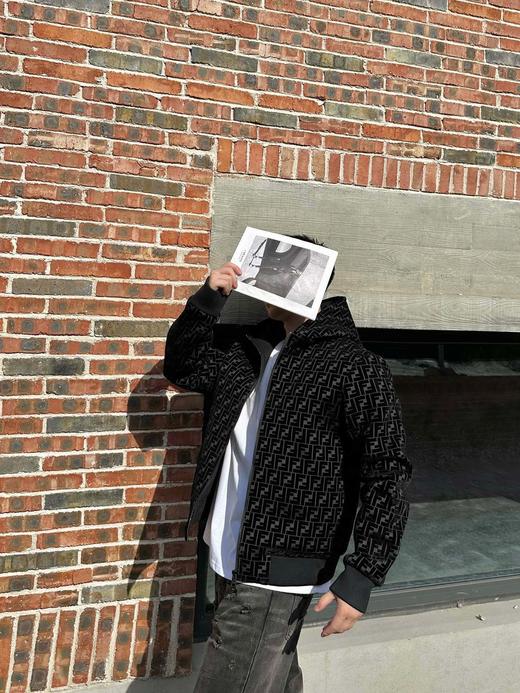 F家 立体全副重工植绒满印外套（JN） 商品图0