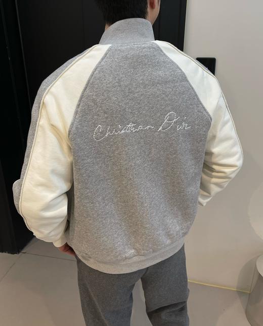 D家 新款棒球夹克饰以精美铃兰花朵刺绣（JN） 商品图3