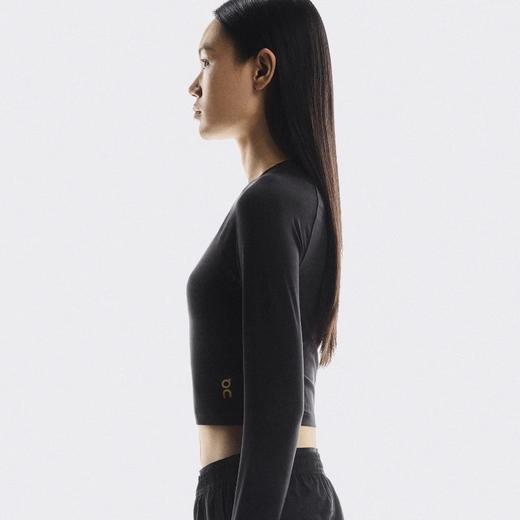 ON 昂跑 Studio Long-T Crop女款运动休闲舒适轻便长袖T恤 商品图3