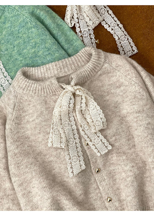 📣 香港实体撤柜🇭🇰轻奢品牌✅【韩系蝴蝶结蕾丝系带毛衣♥】很有气质的韩系温柔欧尼穿搭🔥 商品图1