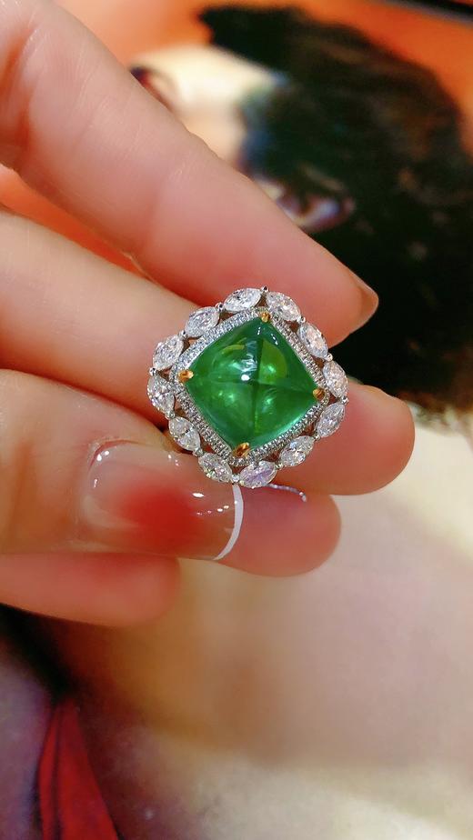 6.65ct糖塔祖母绿戒指 商品图1