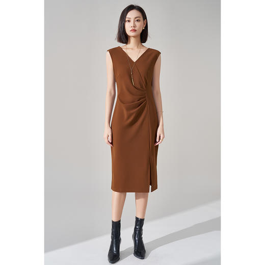 米思阳2026春季新款气质通勤V领连衣裙设计感捏褶显瘦包臀裙4225 商品图4