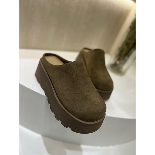 【活动商品，不退不换】可可的居家好物 厚底勃肯半托 胎牛皮材质 柔软细腻 脚感舒适 商品图9