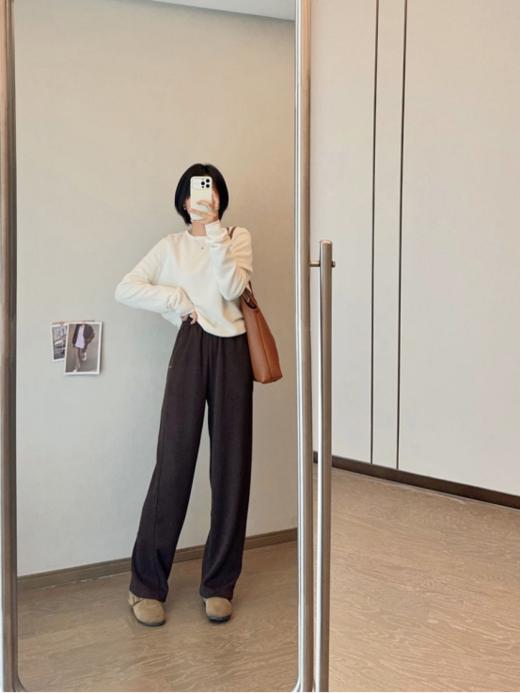 🎉冬日奢感限定‼️天生的贵价感太戳我🧘，垂感天花板‼️💕 【仟梓赫 奥粒绒加绒羊毛弯刀裤👏】⚠️客供含羊毛的毛呢面料手感厚实软糯  商品图1