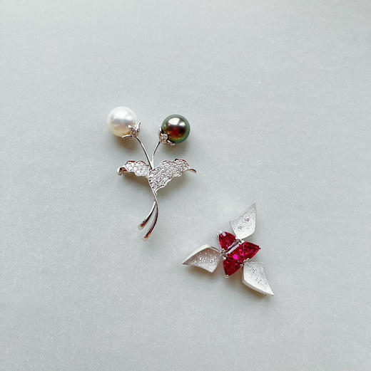 ONLY系列 18K镶钻石、大溪地珍珠和南洋珍珠 胸针 商品图2