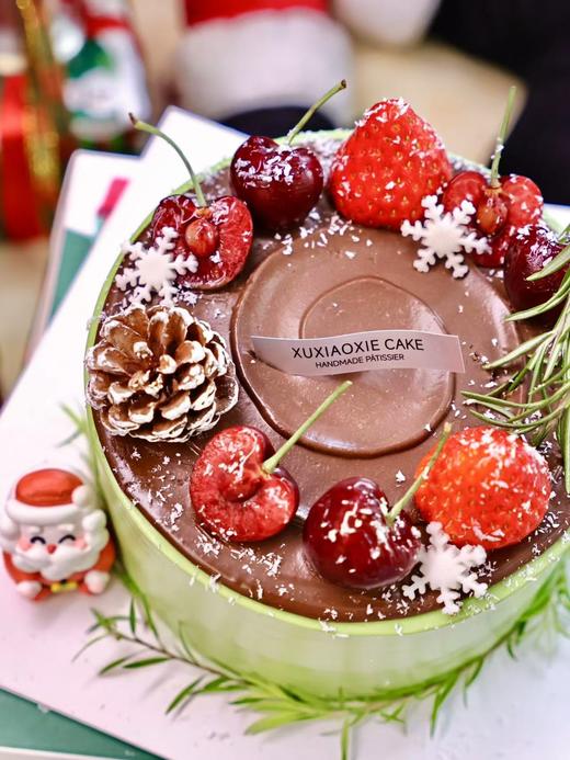 【圣诞派对】雪花、圣诞老人、松果、圣诞树，圣诞氛围非常浓郁的一款蛋糕 商品图5