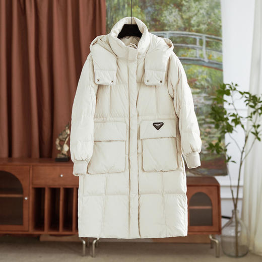 【高货wl】全新升级【铂金会员717/天猫969/差价252】(03619) 洛诗琳保暖羽绒服高级感连帽90白鸭绒中长款加厚面包服 商品图1