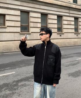 P家 三角标针织毛衣外套（JN）