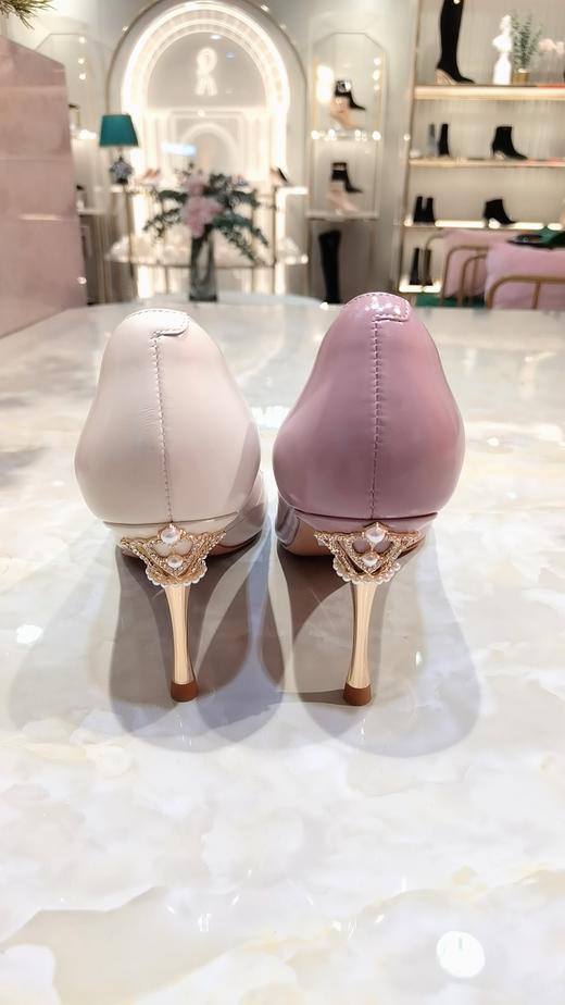 【云粉节】 【9折】BF楼诺贝达25年春时尚单鞋RS254317吊牌价2280 商品图3