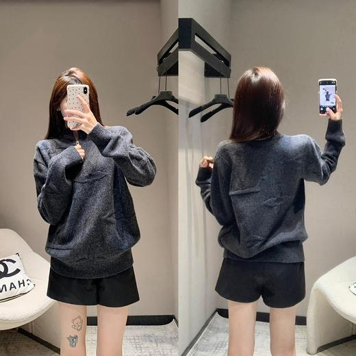 驴家 深灰花半拉圆领毛衣（JN） 商品图3