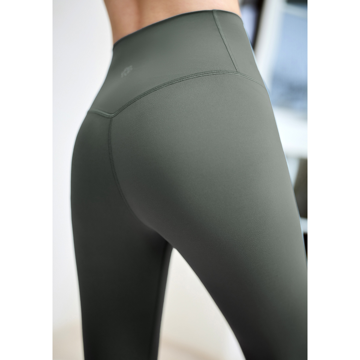 FA901优美简约九分裤