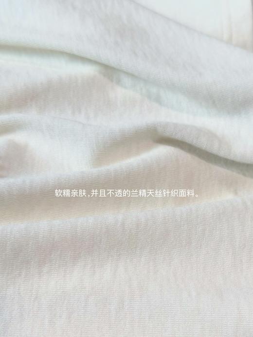 璀璨洋桔梗 手工缝制细钻花朵 兰精天丝棉针织tee 杏仁白 商品图5