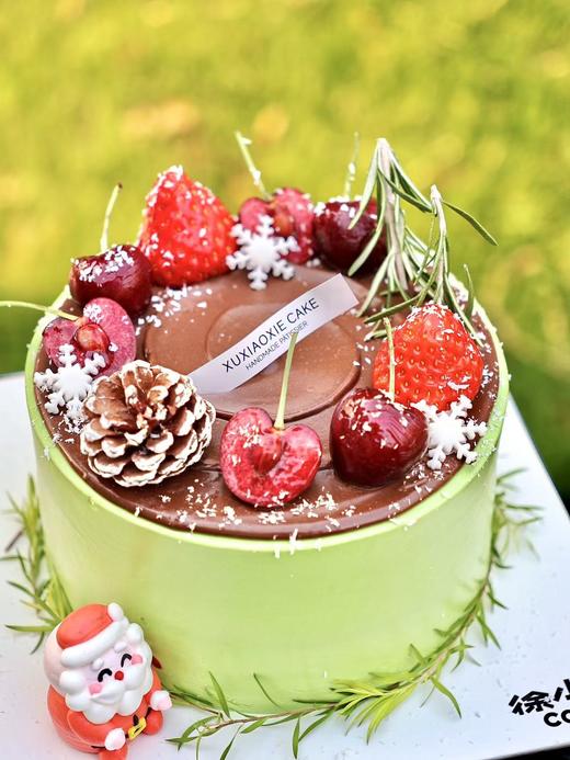 【圣诞派对】雪花、圣诞老人、松果、圣诞树，圣诞氛围非常浓郁的一款蛋糕 商品图7