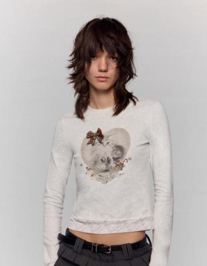 出逃赤岗西/24AWT117/立体蝴蝶结猫咪印花拼接蕾丝花边修身内搭长袖T恤 商品图1