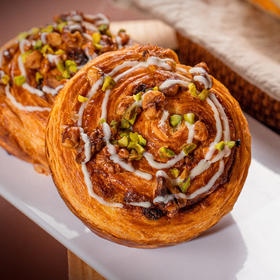 焦糖坚果肉桂卷（停用）