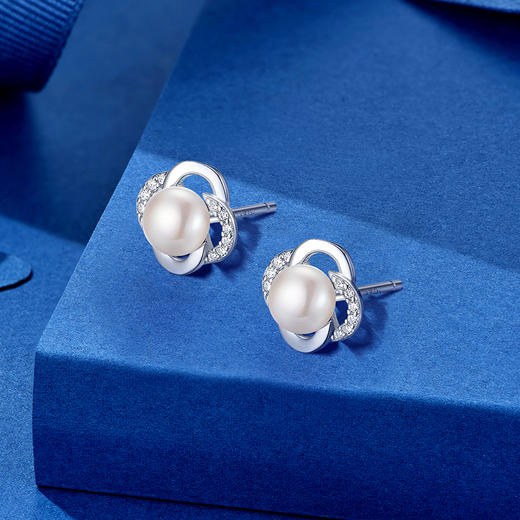 卡蒂罗/KADER 淡水珍珠 四叶心旋耳钉 幸运四叶草优雅大气轻奢小众耳饰 百搭不撞款养耳洞 女友送礼礼物 商品图5