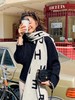 香奈儿五号羊绒围巾（CB） 商品缩略图10