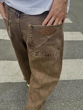 驴家 棕棋盘牛仔直筒长裤（JN）