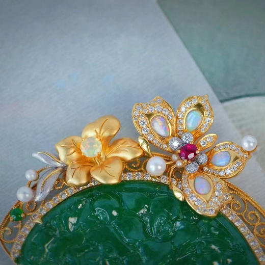 龢盒原创 18k金镶老翡翠蝶恋花大吊坠 商品图3