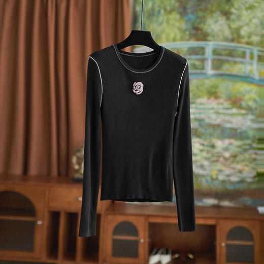 【高货wl】全新升级【铂金会员183/天猫249/差价66】(02920) 洛诗琳时尚优雅圆领山茶花修身针织衫上衣女春秋打底衫 商品图2