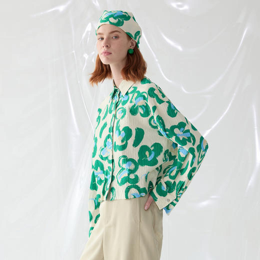 谜底花色衬衫长袖女2025春季新品花卉印花俏皮短款衬衣251MC0122 商品图1