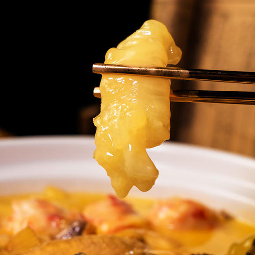 【海鲜精选】东山岛鲍鱼花胶鸡 选用散养走地鸡 6斤珍鲜十二小时熬制 无香精 无色素 肉质鲜嫩 嚼劲十足 醇厚鲜滑 商品图3