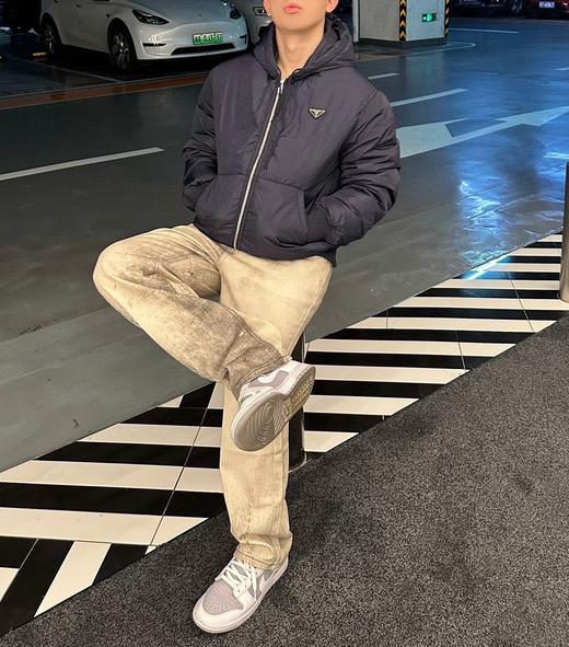 P家 暗藏青色 连帽羽绒服（JN） 商品图1