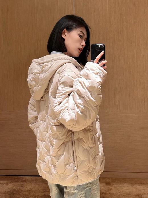 驴家 杏色满身绗绣花棉服外套（JN） 商品图0