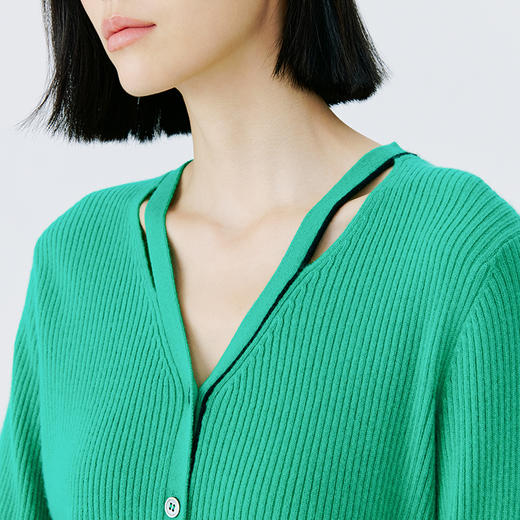 东黎 • 山羊绒女士秋冬V领开衫 4747 商品图7