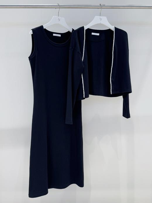 珍珠永远是珍珠 内敛温柔悄然绽放女性气质的珍珠点缀针织套装 黑色 商品图4