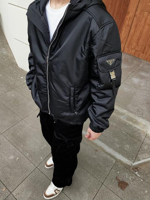 P家 秋冬新款 重工手臂大口袋 连帽棉服夹克（JN） 商品图2