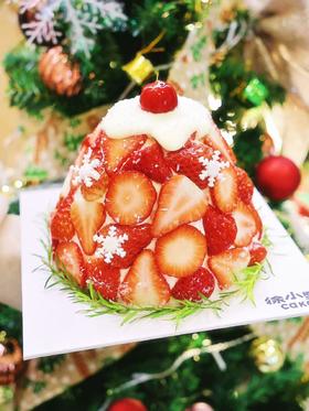 【草莓洛丽塔】丹东99草莓搭配原味奶油，简单的口味更突出了草莓的甜美~