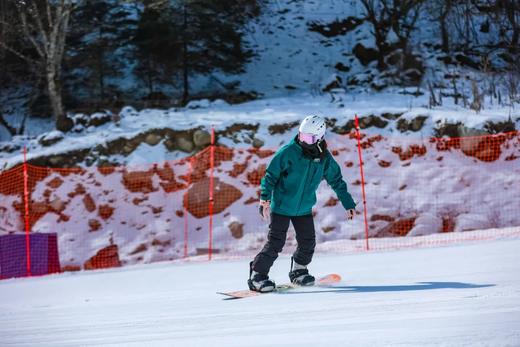 【川西滑雪独立冬令营】2025相约孟屯4天3晚滑雪营：专业滑雪教学~趣味娱雪-雪地摩托&雪地坦克~探寻羌寨冰雪世界、高山温泉、感受羌寨文化、品尝藏羌美食 商品图1