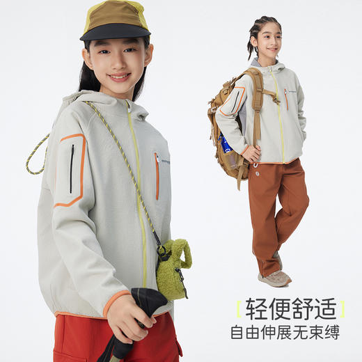onmygame【加棉机能小方格】 男女童可穿轻量防泼水外套 商品图1