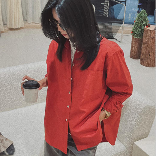【顺丰包邮】40609 洛诗琳法式休闲宽松慵懒复古纯色衬衫女687 商品图2