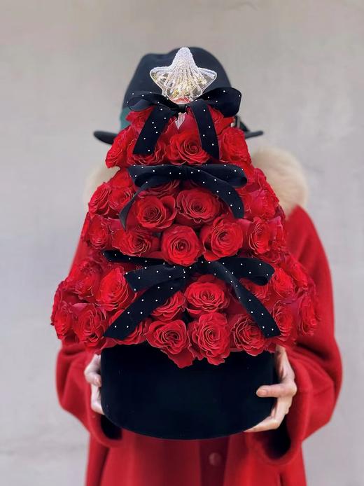 圣诞款玫瑰棉花松球圣诞树抱抱桶二选一 商品图2