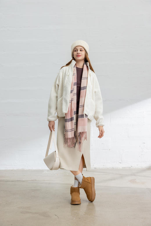 佐丹奴女款泰迪绒时尚休闲纯色外套05374803 商品图2