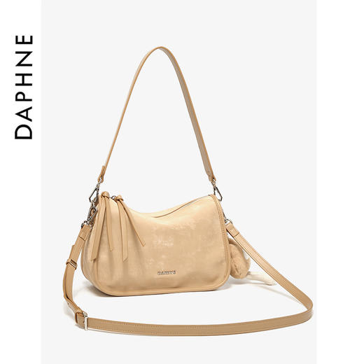 【达芙妮】百搭通勤斜跨小方包DFN10191杏色 商品图6