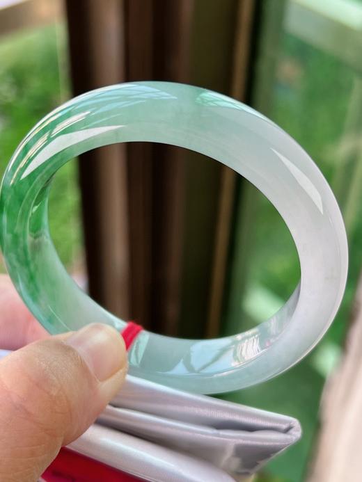 53正圈翡翠手镯 商品图2