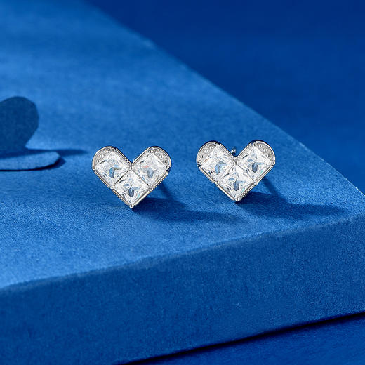 卡蒂罗/KADER 几何爱心耳钉 满镶宝石闪耀璀璨甜美心形养耳洞耳饰 简约时尚轻奢小众睡觉免摘配饰 925银 商品图4
