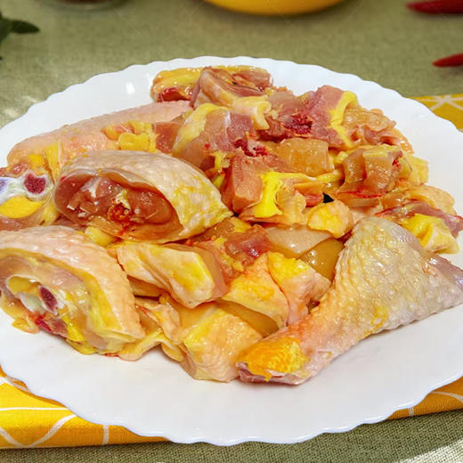 【锅汇食材】皖南农家散养 黄油切块仔母鸡600g*3盒 野外放养 笨鸡 走地鸡 商品图1