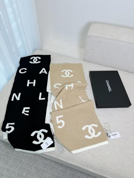 香奈儿五号羊绒围巾（CB） 商品图12
